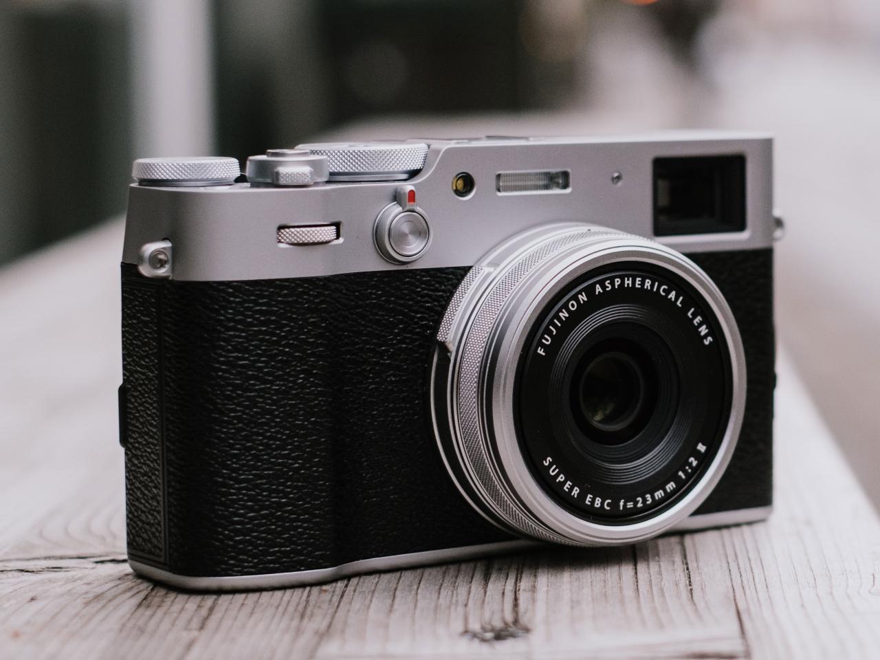 Fujifilm x100v